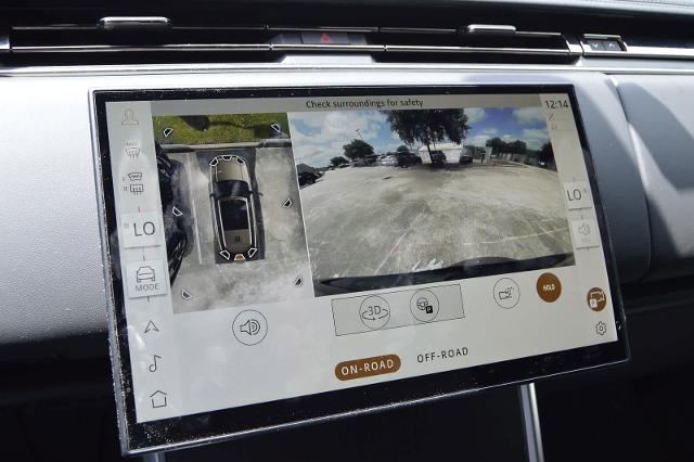 2025 Range Rover Vehicle Photo in Houston, TX 77090