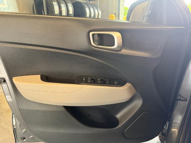 2023 Hyundai VENUE Vehicle Photo in Savannah, GA 31419