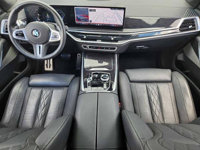 2025 BMW X7 M60i Vehicle Photo in PLANO, TX 75024