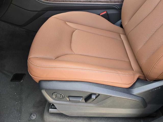 2025 Audi Q7 Vehicle Photo in SUGAR LAND, TX 77478