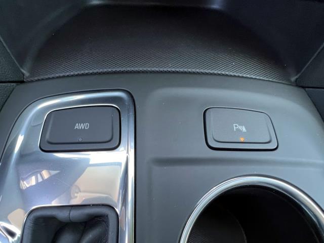 2022 Chevrolet Equinox Vehicle Photo in Roslyn, NY 11576