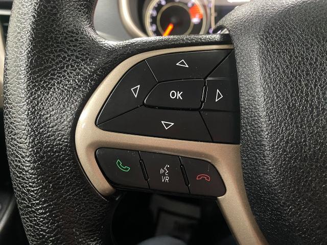 2016 Jeep Cherokee Vehicle Photo in Appleton, WI 54913