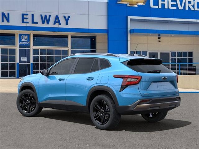 2025 Chevrolet Trax Vehicle Photo in ENGLEWOOD, CO 80113-6708