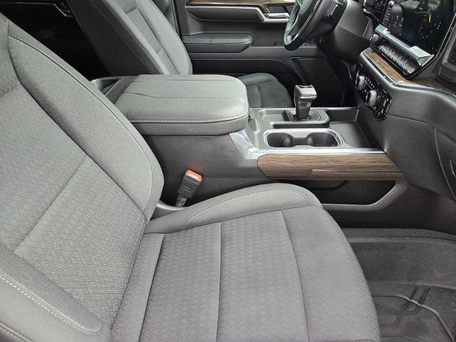 2023 Chevrolet Silverado 1500 Vehicle Photo in DENTON, TX 76210-9321