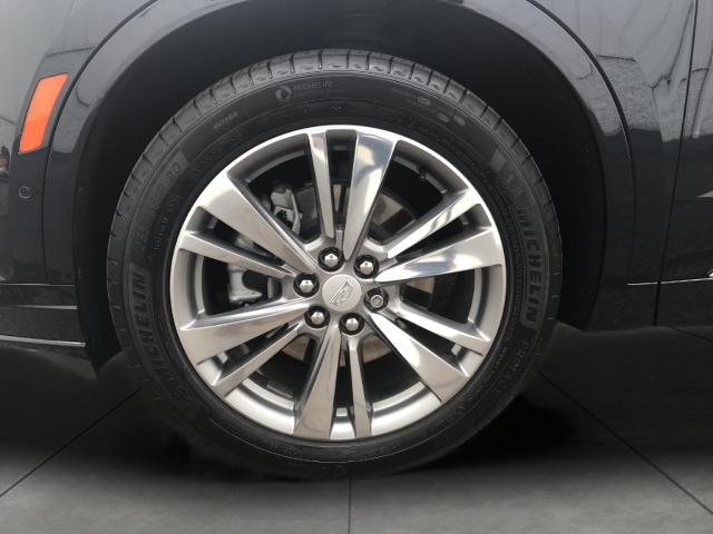 2022 Cadillac XT6 Vehicle Photo in GREEN BAY, WI 54303-3330