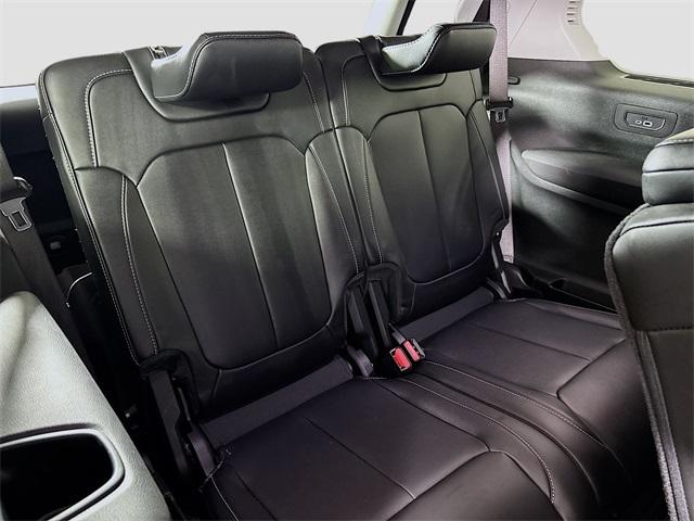 2021 Jeep Grand Cherokee L Vehicle Photo in Puyallup, WA 98371