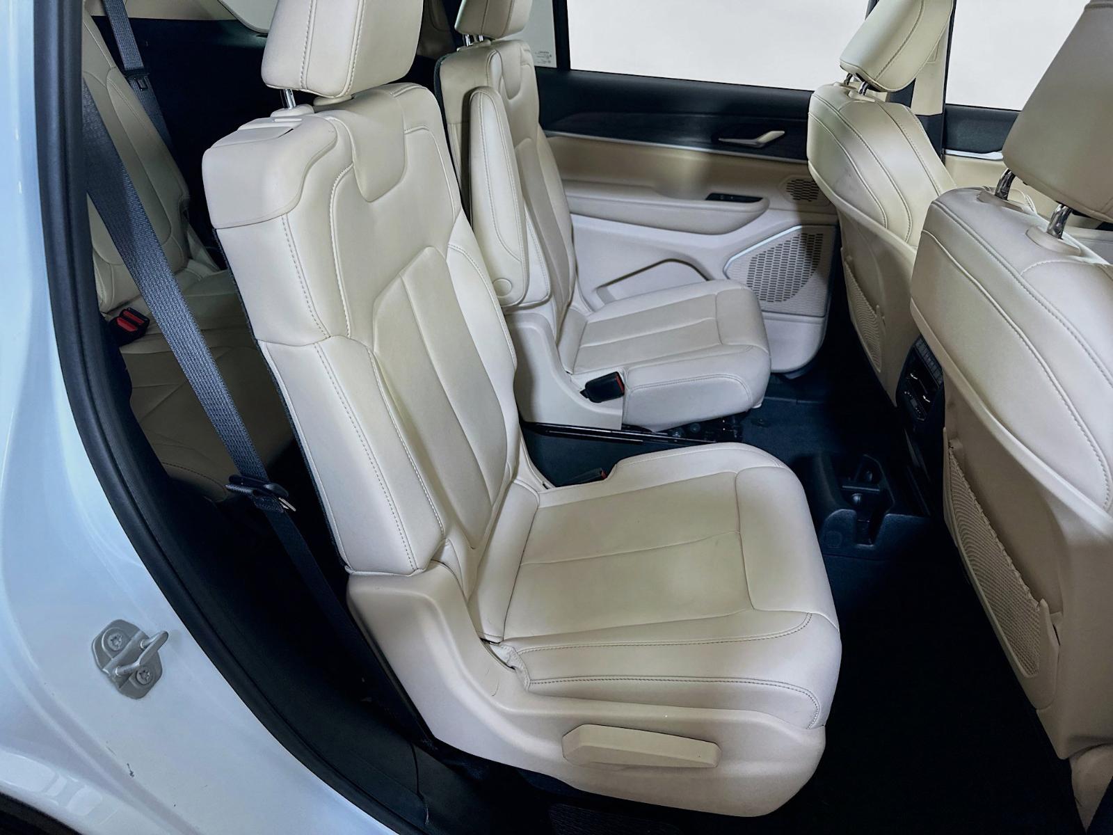 2021 Jeep Grand Cherokee L Vehicle Photo in Langhorne, PA 19047