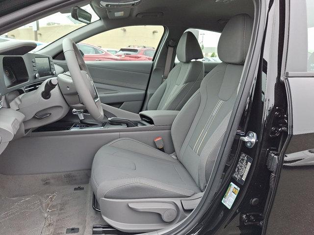 2025 Hyundai ELANTRA Vehicle Photo in Philadelphia, PA 19116