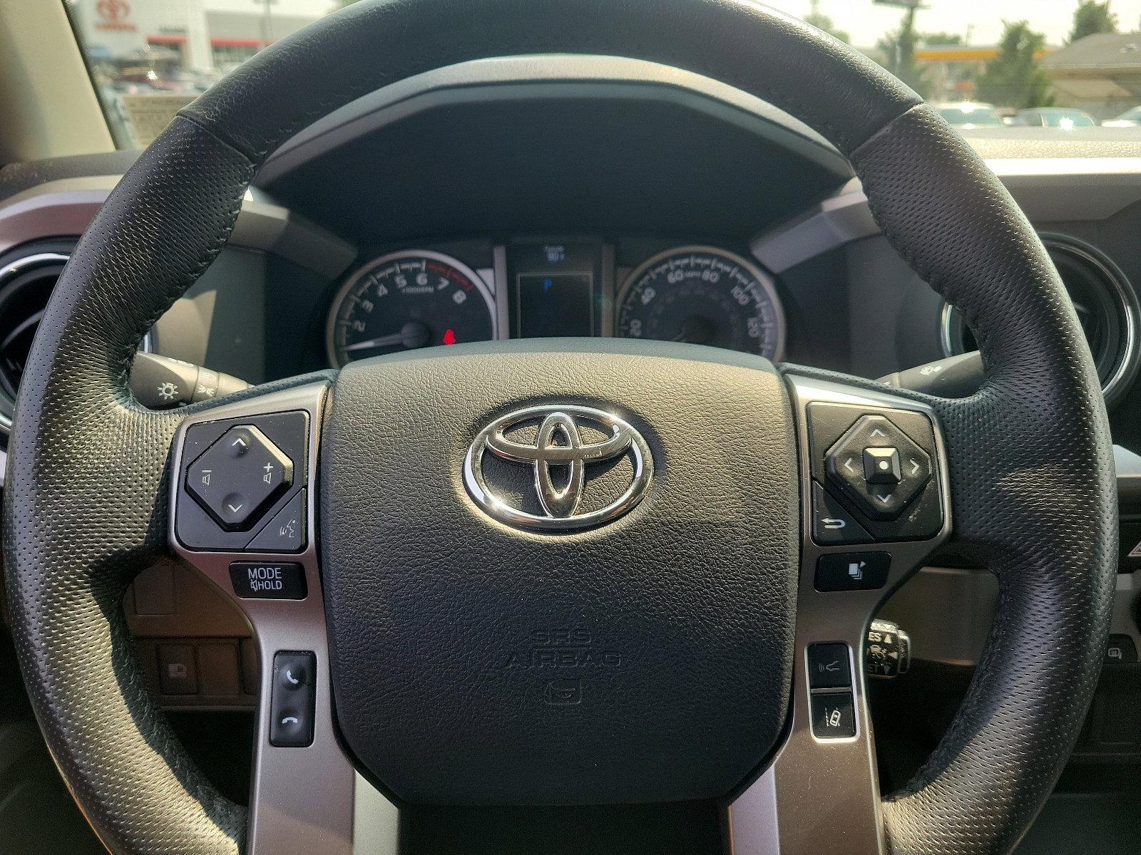 2022 Toyota Tacoma 4WD Vehicle Photo in Trevose, PA 19053