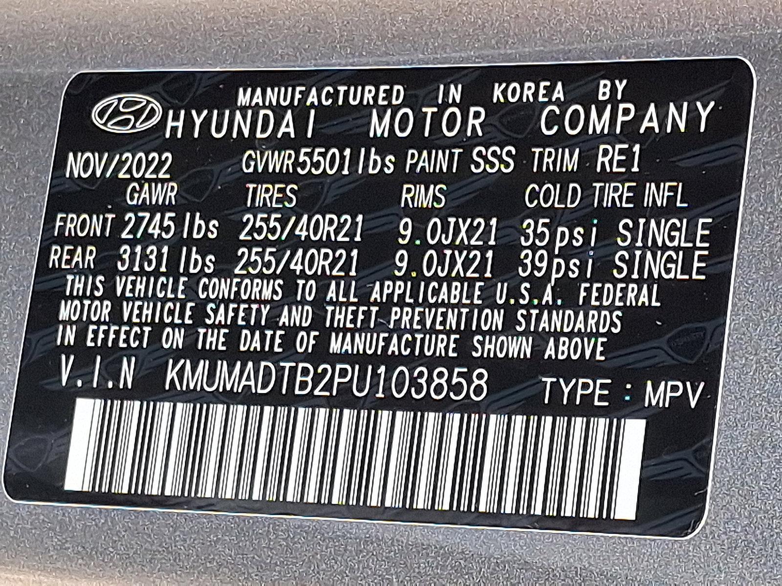 2023 Genesis GV70 Vehicle Photo in BETHLEHEM, PA 18017-9401