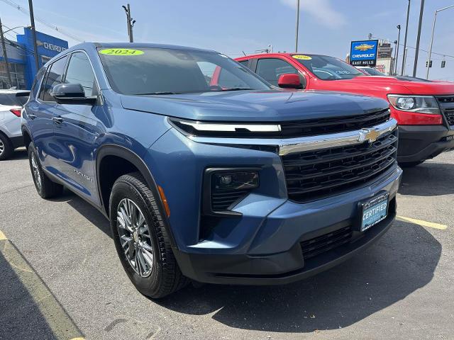 2024 Chevrolet Traverse Vehicle Photo in Roslyn, NY 11576