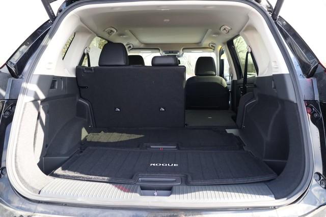 2025 Nissan Rogue Vehicle Photo in Ballwin, MO 63011