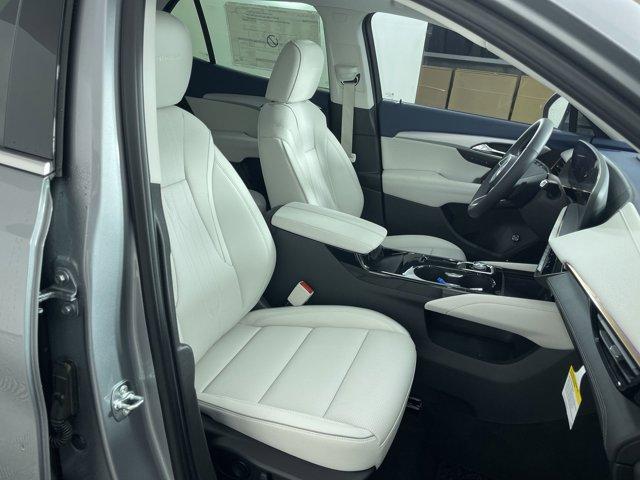 2025 Buick Envision Vehicle Photo in GILBERT, AZ 85297-0402