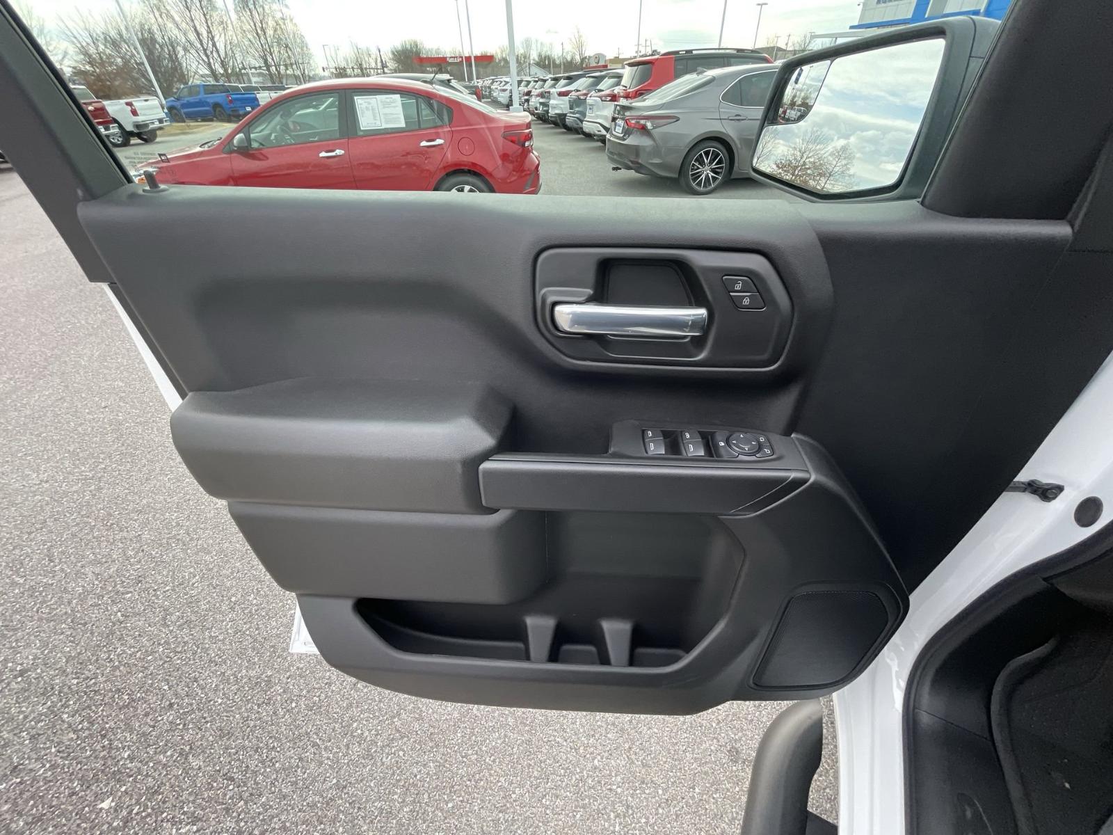 2025 Chevrolet Silverado 1500 Vehicle Photo in BENTONVILLE, AR 72712-4322