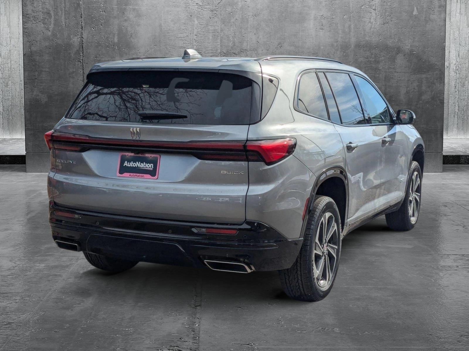 2025 Buick Enclave Vehicle Photo in LONE TREE, CO 80124-2750