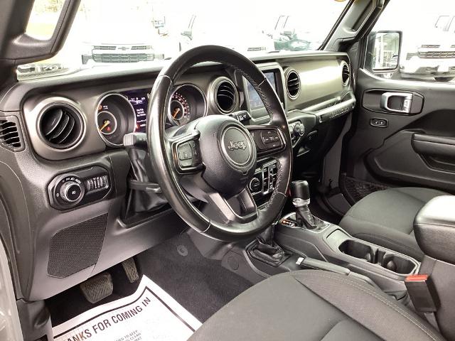 2022 Jeep Wrangler Vehicle Photo in Gardner, MA 01440