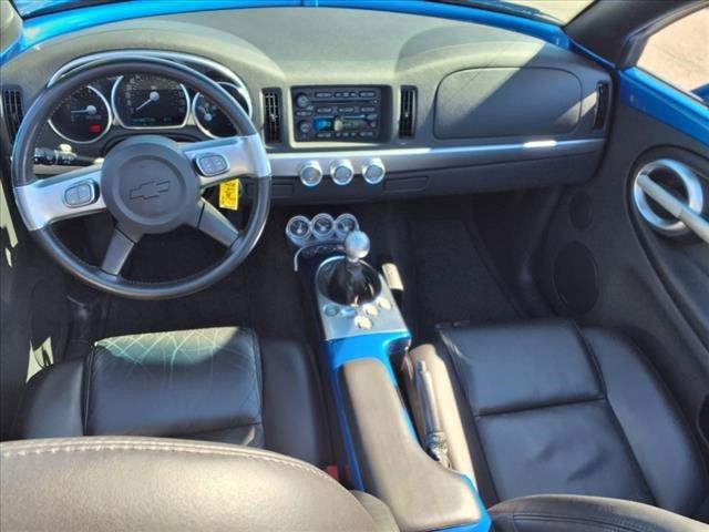 2006 Chevrolet SSR Vehicle Photo in HENDERSON, NC 27536-2966