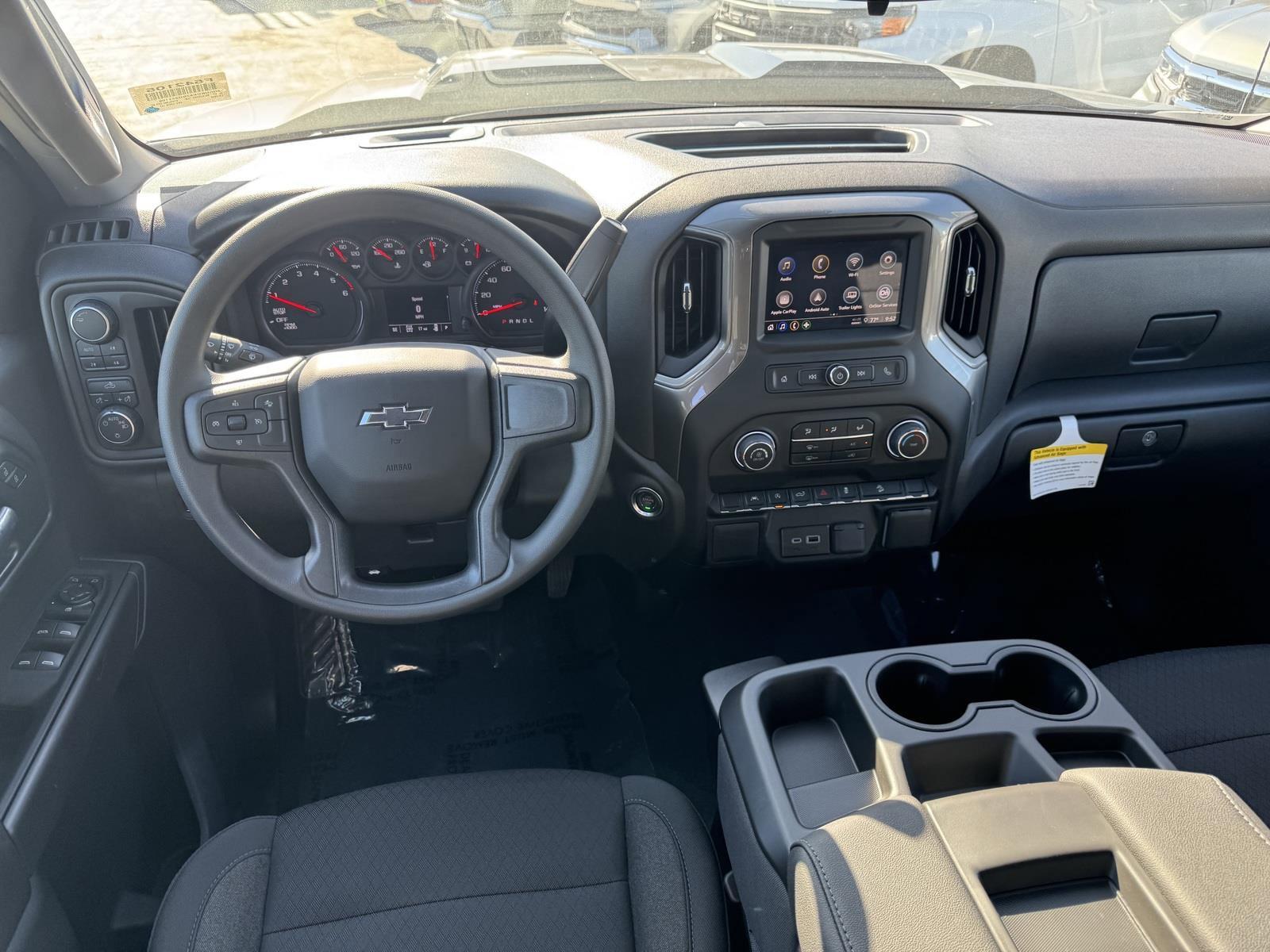 2025 Chevrolet Silverado 1500 Vehicle Photo in LOS ANGELES, CA 90007-3794