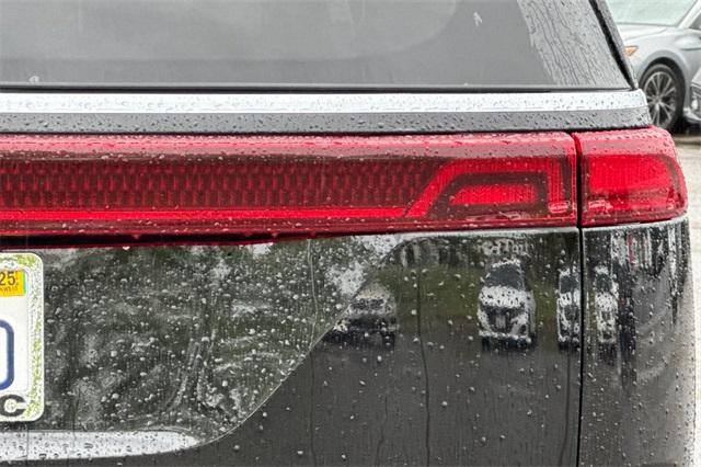 2022 Kia Carnival Vehicle Photo in ELK GROVE, CA 95757-8703