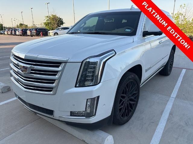 2018 Cadillac Escalade Vehicle Photo in San Antonio, TX 78230