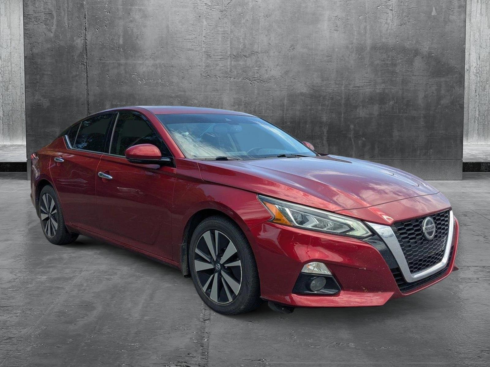 2019 Nissan Altima Vehicle Photo in Panama City, FL 32401