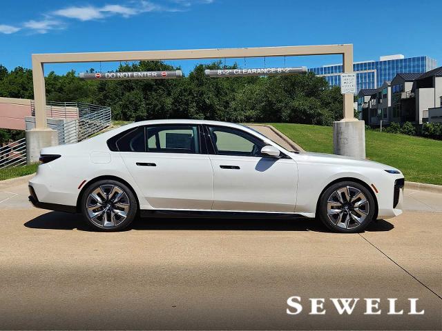 2025 BMW 760i xDrive Vehicle Photo in PLANO, TX 75024