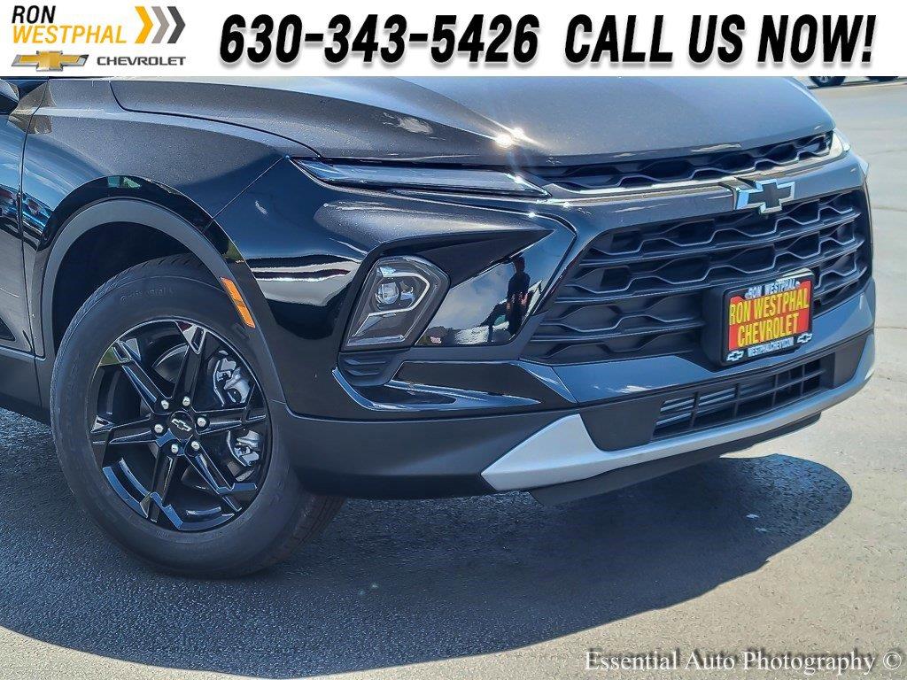 2025 Chevrolet Blazer Vehicle Photo in AURORA, IL 60503-9326