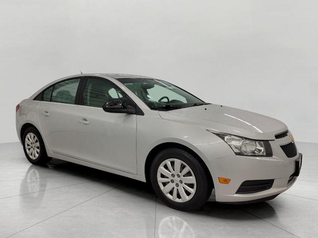 2011 Chevrolet Cruze Vehicle Photo in NEENAH, WI 54956-2243
