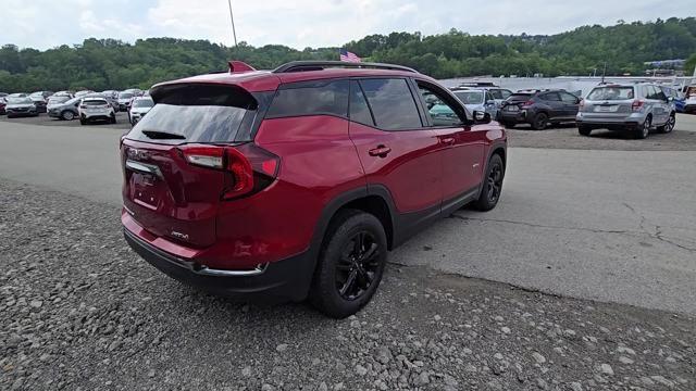 2023 GMC Terrain Vehicle Photo in Pleasant Hills, PA 15236