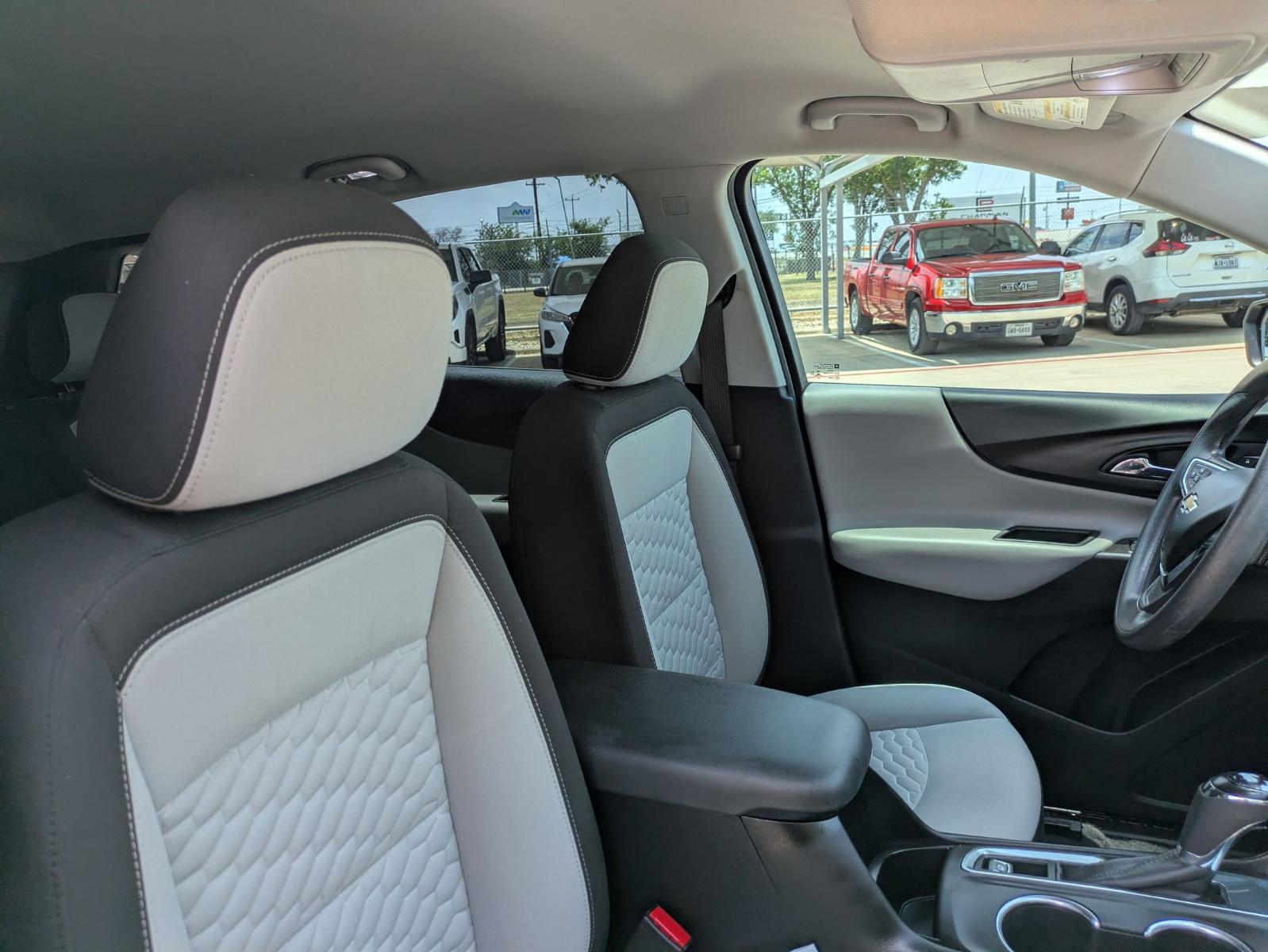 2021 Chevrolet Equinox Vehicle Photo in SELMA, TX 78154-1460