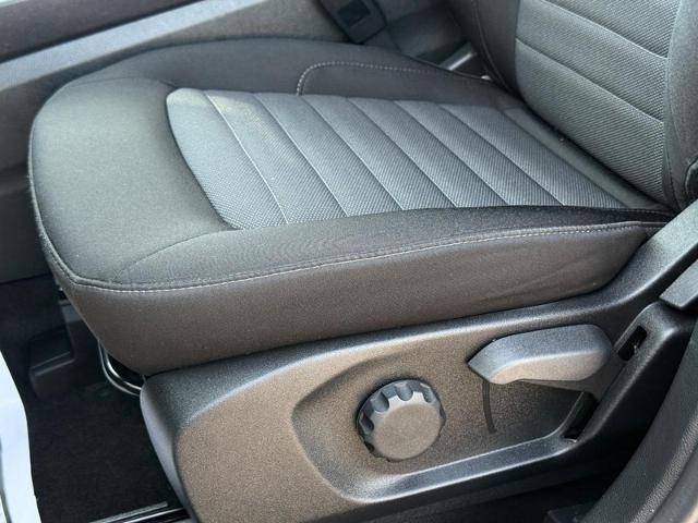 2024 Ford Edge Vehicle Photo in COLUMBIA, MO 65203-3903