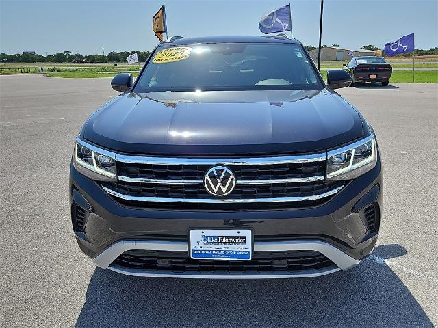 2023 Volkswagen Atlas Cross Sport Vehicle Photo in EASTLAND, TX 76448-3020