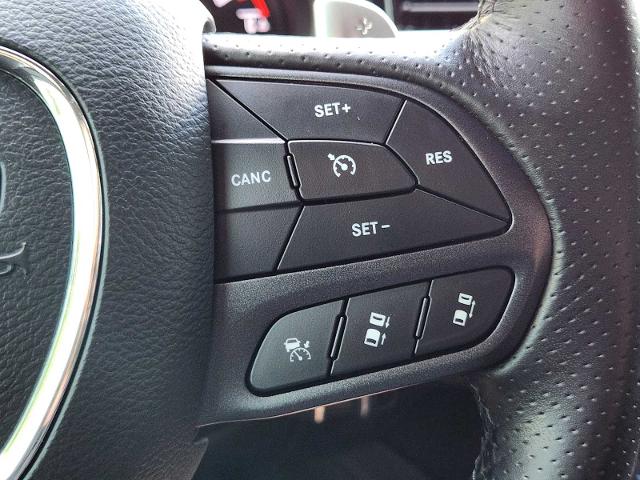 2022 Dodge Durango Vehicle Photo in DENTON, TX 76210-9321