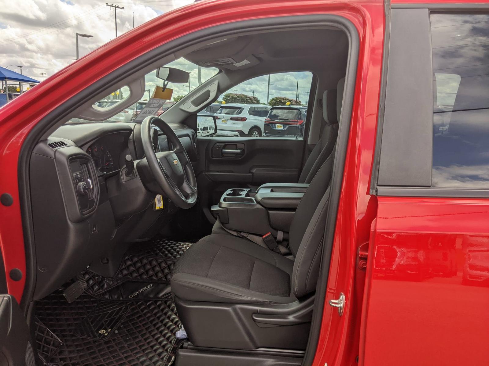 2021 Chevrolet Silverado 1500 Vehicle Photo in Seguin, TX 78155