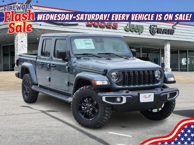 2025 Jeep Gladiator Vehicle Photo in Ennis, TX 75119-5114