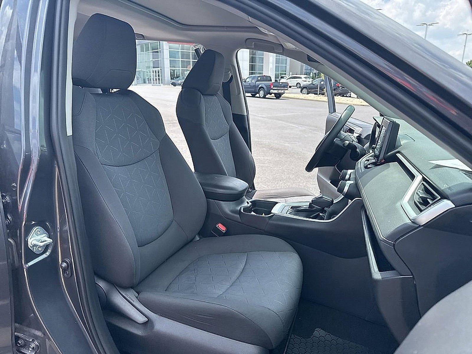 2019 Toyota RAV4 Vehicle Photo in Harrisburg, PA 17111