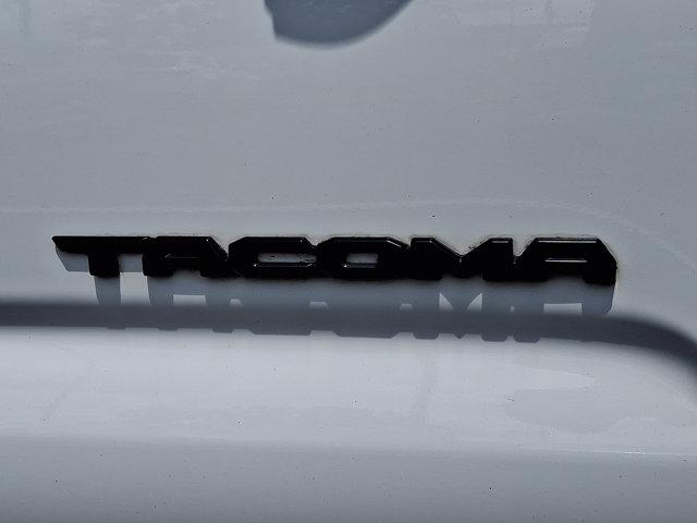 2021 Toyota Tacoma 4WD Vehicle Photo in Philadelphia, PA 19116