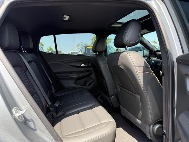 2024 Buick Envista Vehicle Photo in COLUMBIA, MO 65203-3903
