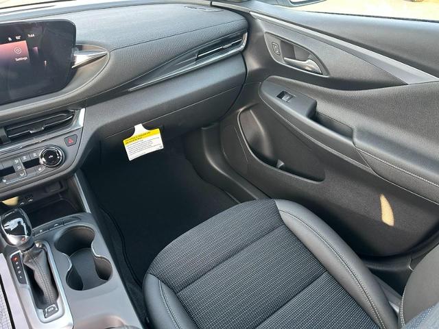 2025 Buick Envista Vehicle Photo in COLUMBIA, MO 65203-3903