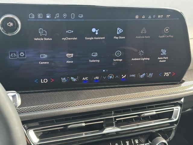 2025 Chevrolet Traverse Vehicle Photo in COLUMBIA, MO 65203-3903