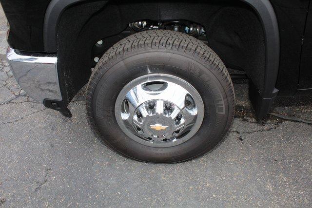 2024 Chevrolet Silverado 3500 HD Chassis Cab Vehicle Photo in SAINT CLAIRSVILLE, OH 43950-8512