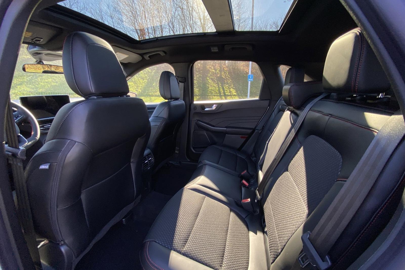 2025 Ford Escape Vehicle Photo in Belle Vernon, PA 15012