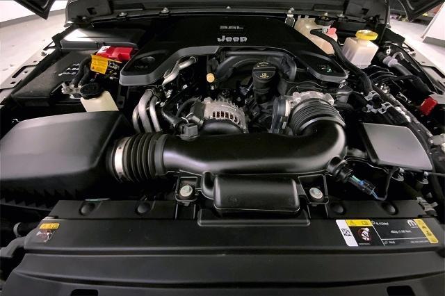 2021 Jeep Gladiator Vehicle Photo in Kansas City, MO 64114