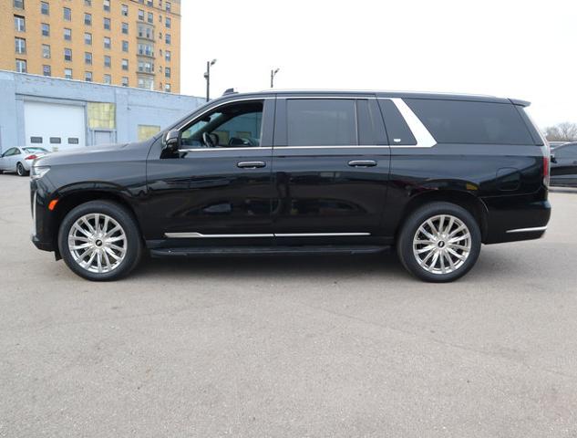 2023 Cadillac Escalade ESV Vehicle Photo in DETROIT, MI 48207-4102