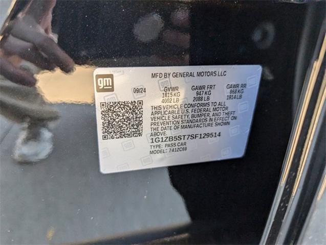 2025 Chevrolet Malibu Vehicle Photo in ENGLEWOOD, CO 80113-6708