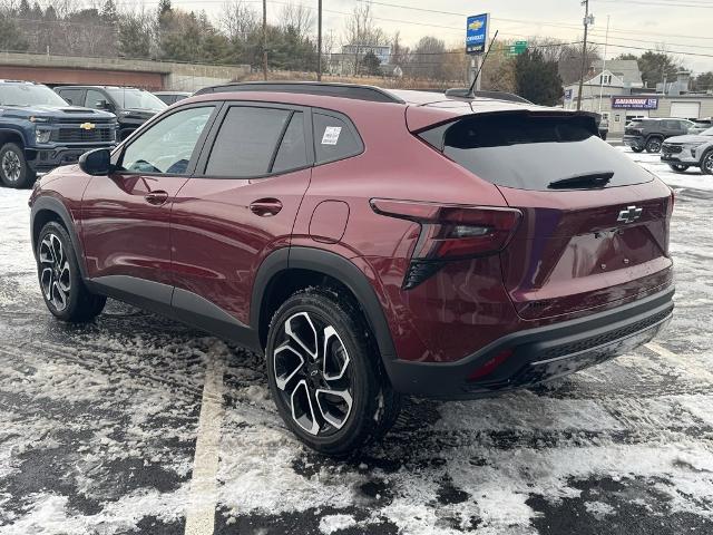 2025 Chevrolet Trax Vehicle Photo in GARDNER, MA 01440-3110