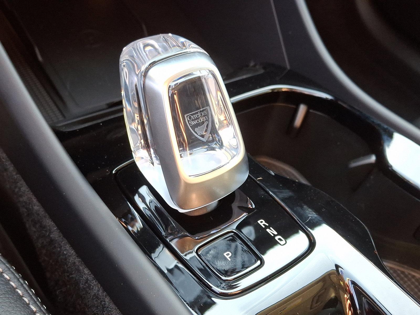 2025 Volvo XC40 Vehicle Photo in Trevose, PA 19053