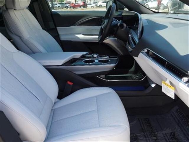 2024 Cadillac LYRIQ Vehicle Photo in TAMPA, FL 33612-3404