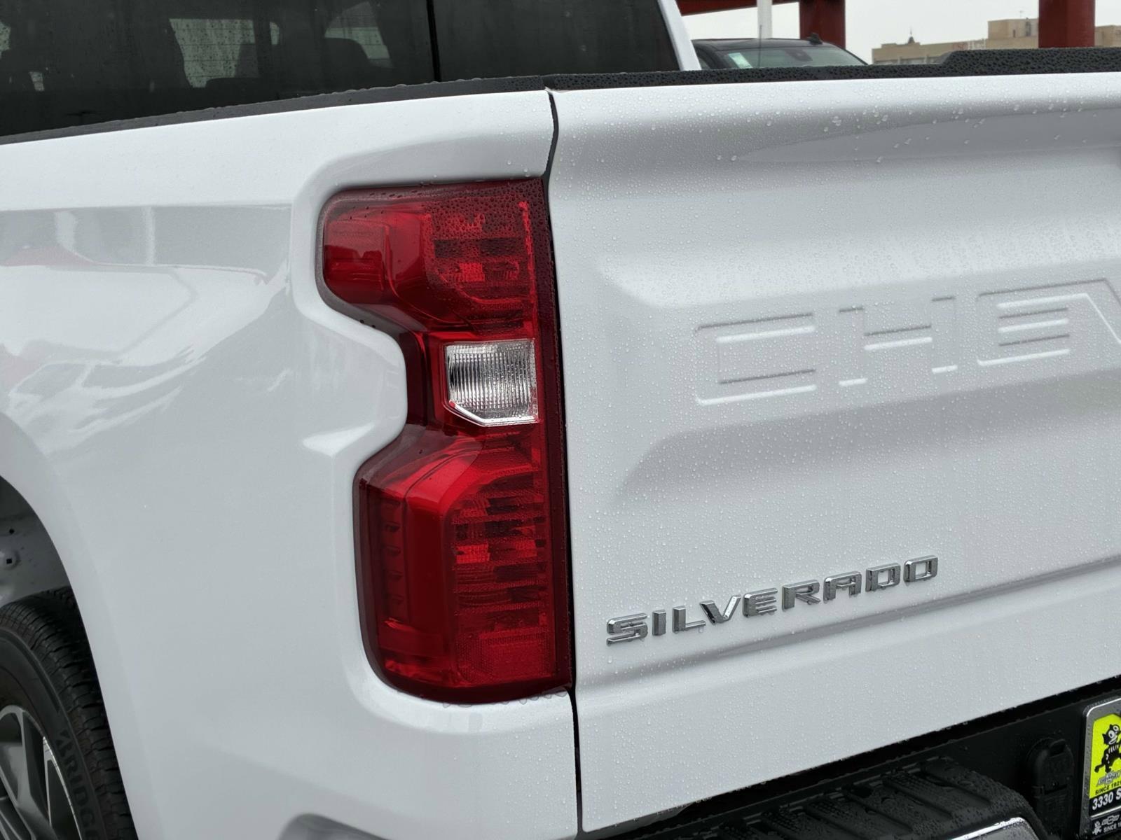 2025 Chevrolet Silverado 1500 Vehicle Photo in LOS ANGELES, CA 90007-3794