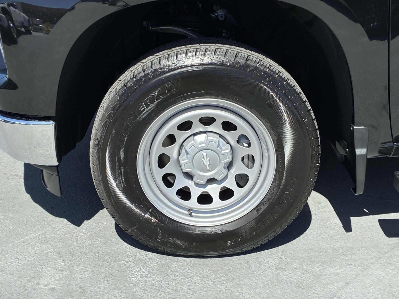 2025 Chevrolet Silverado 1500 Vehicle Photo in LOS ANGELES, CA 90007-3794